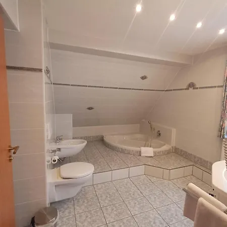 Garni Eschenbach 3*