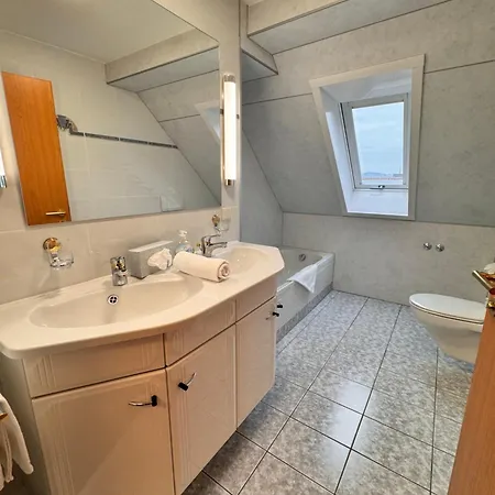 Garni Eschenbach 3*