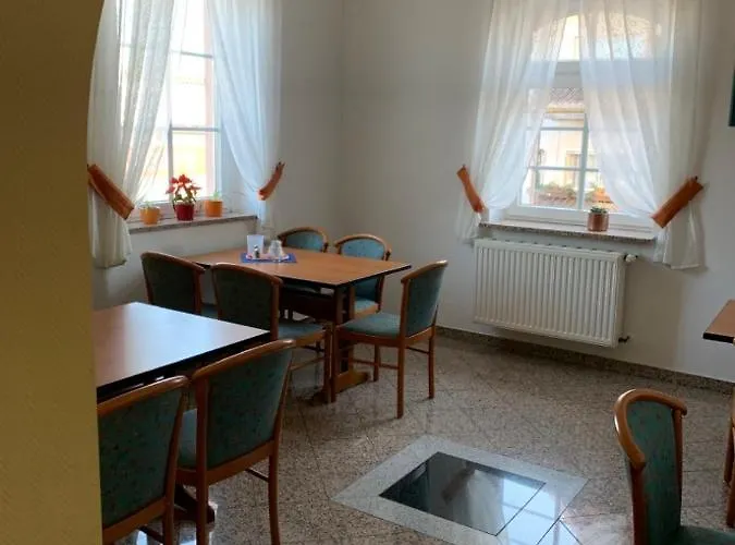 Garni Eschenbach 希尔德堡豪森